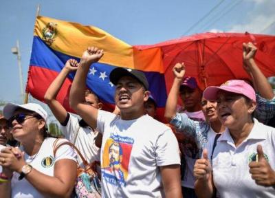 تظاهرات پزشکان و پرستاران ونزوئلایی در مرز با کلمبیا