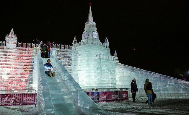 جشنواره مجسمه های یخی در مسکو