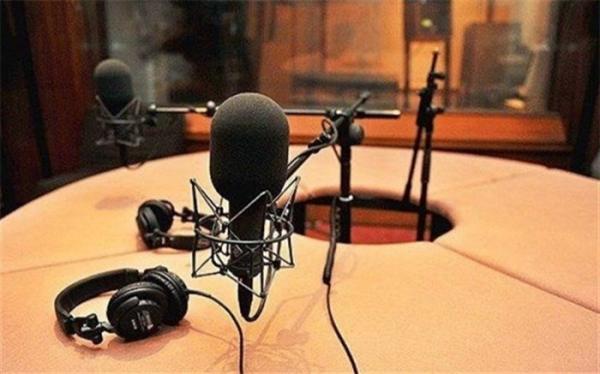 هزار افسان میکائیل شهرستانی از رادیو نمایش پخش می شود هزار افسان میکائیل شهرستانی از رادیو نمایش پخش می شود