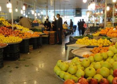 قیمت عجیب میوه های وارداتی در بازار تهران؛ 12 دی 1400