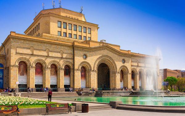 تور ارزان ارمنستان: همه چیز درباره موزه تاریخ ارمنستان
