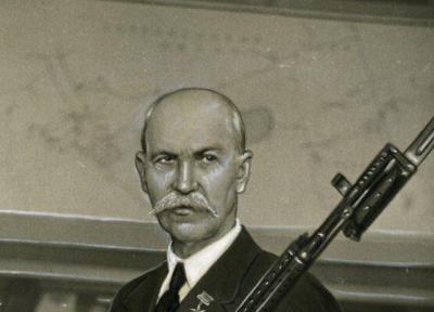 این مرد سازنده معروف ترین سلاح شوروی است!، عکس